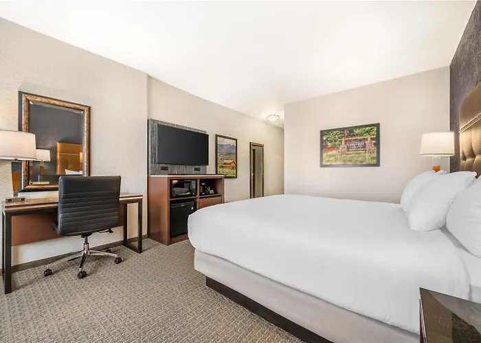 Drury Plaza Hotel Flagstaff