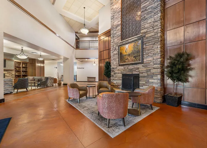 Drury Plaza Hotel