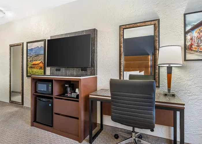 Drury Plaza Hotel